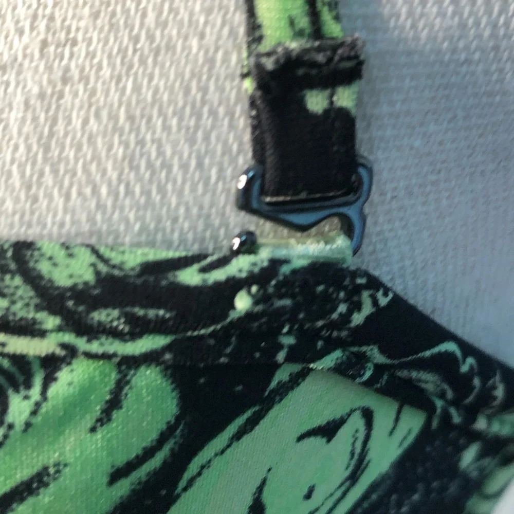 💜💜 Green and Black Floral Bikini Top Lightly Padded Size M